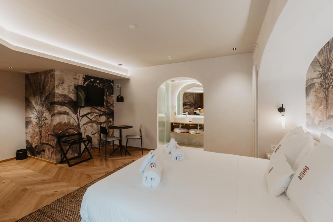 Hotel Petit Luxe Terrassa Kültér fotó